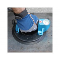 Hand Vacuum Cup With Gauge